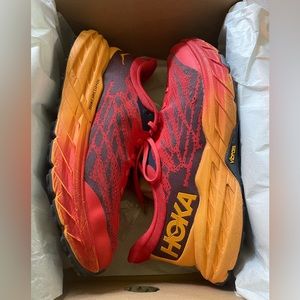 hoka speedgoat 5 WIDE